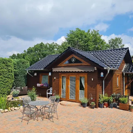 Ferienhaus-burg בית נופש